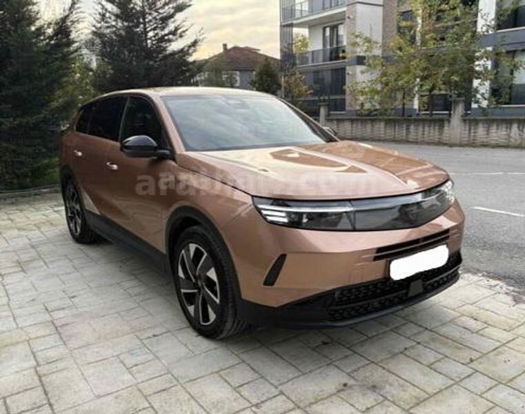 Sahibinden Opel Grandland 1.2 T Hybrid GS +Teknoloji Paket 2025 Model