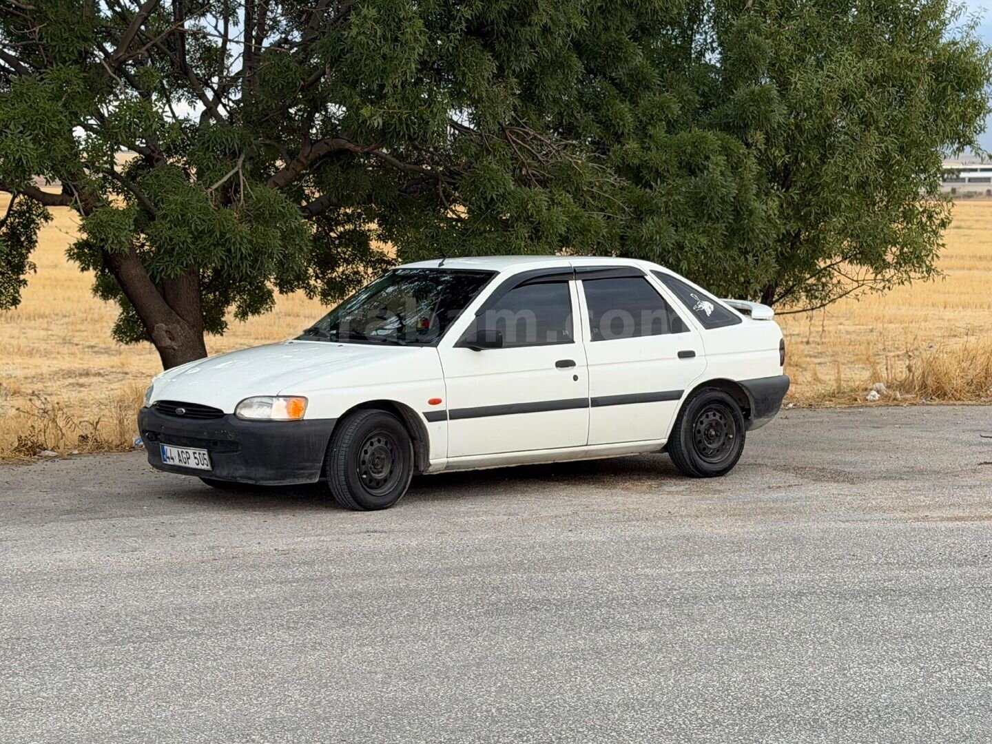 Sahibinden Ford Escort 1.6 CL 1997 Model 3