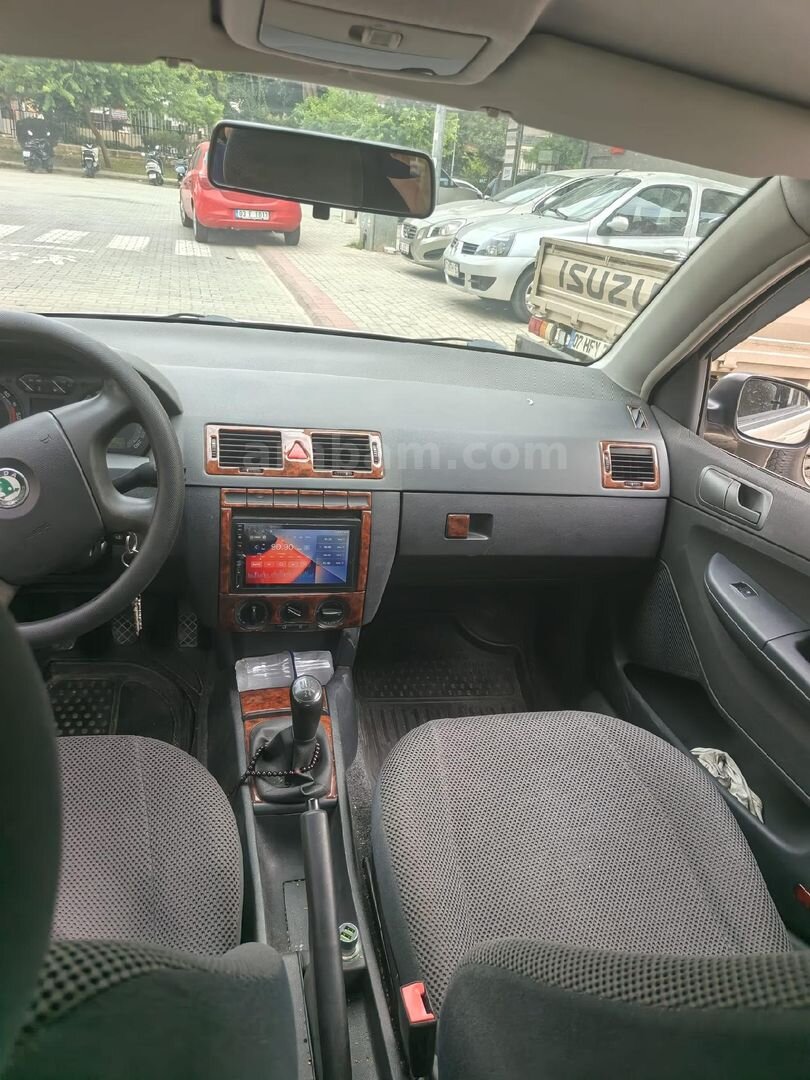 Sahibinden Skoda Fabia 1.4 TDI 2006 Model 4