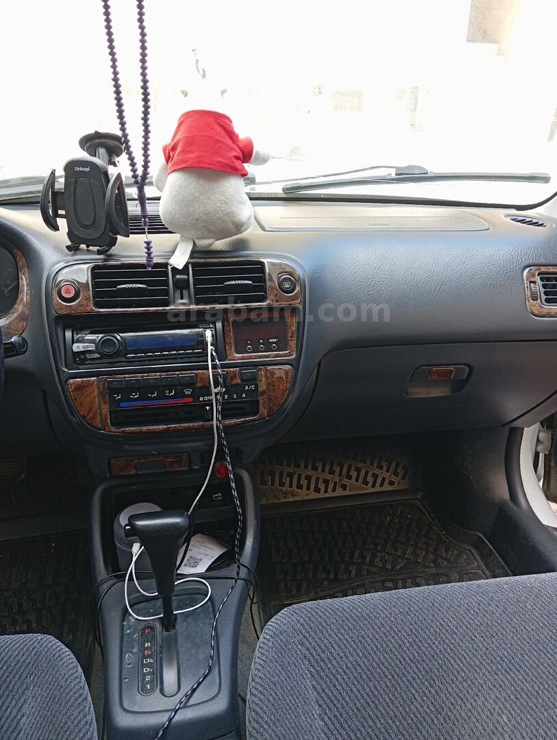Arkadaşlar Saçma sapan tekliflerle Gelmeyin Kalp kırmak istemiyorum Sahibinden Honda Civic 1.6 i ES 1998 Model 3