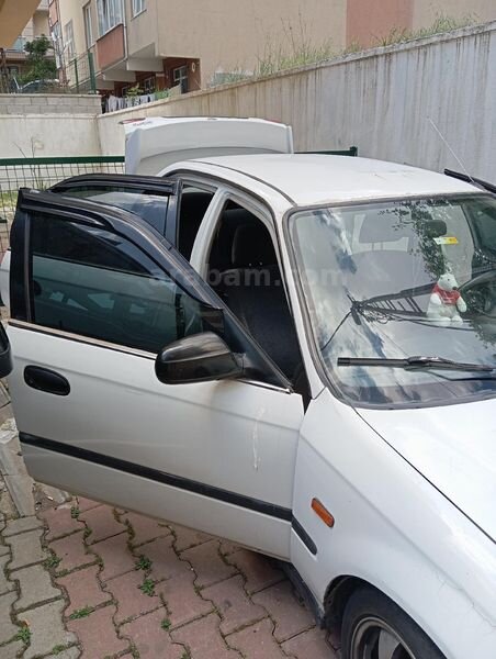 Arkadaşlar Saçma sapan tekliflerle Gelmeyin Kalp kırmak istemiyorum Sahibinden Honda Civic 1.6 i ES 1998 Model