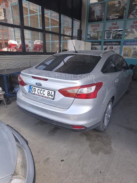 Galeriden Ford Focus 1.6 TDCi Titanium 2011 Model Konya