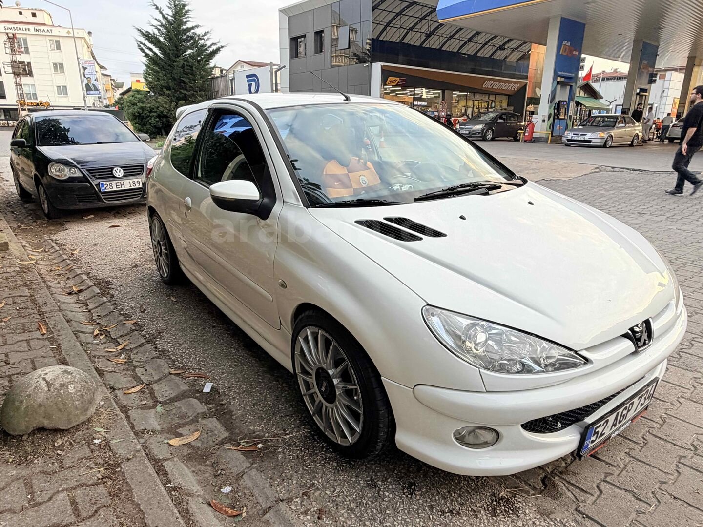 Sahibinden Peugeot 206 1.4 HDi Sporty 2005 Model 357.000 km Beyaz 2