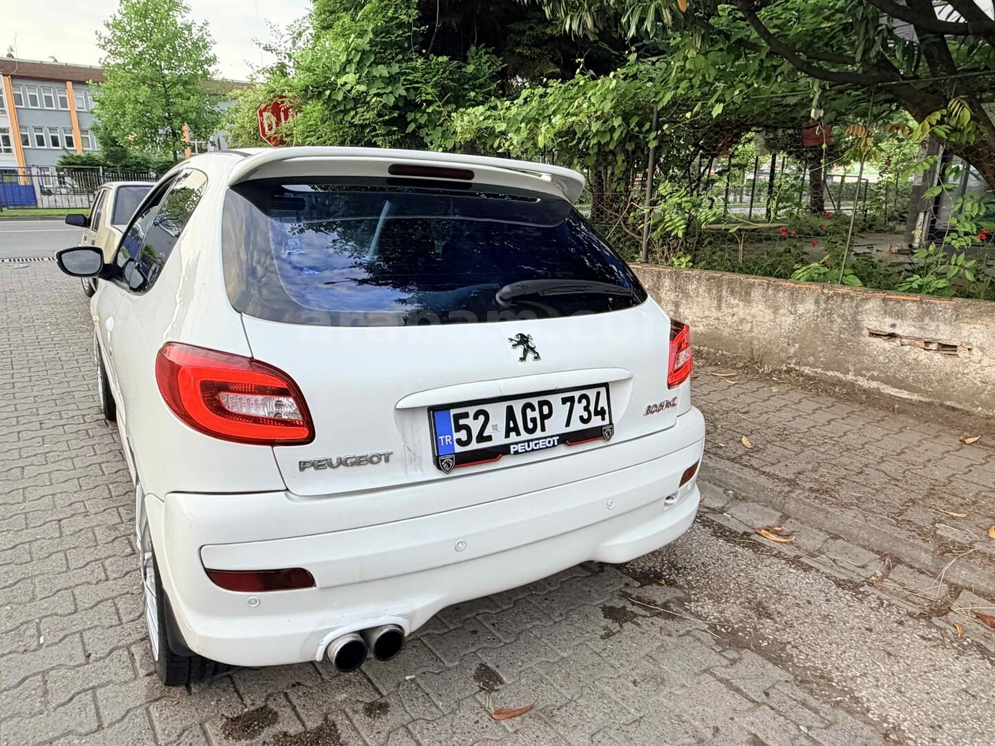 Sahibinden Peugeot 206 1.4 HDi Sporty 2005 Model 357.000 km Beyaz 3