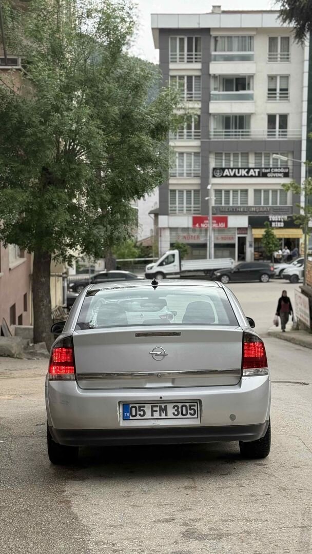 Sahibinden Opel Vectra 1.6 Comfort 2004 Model 7
