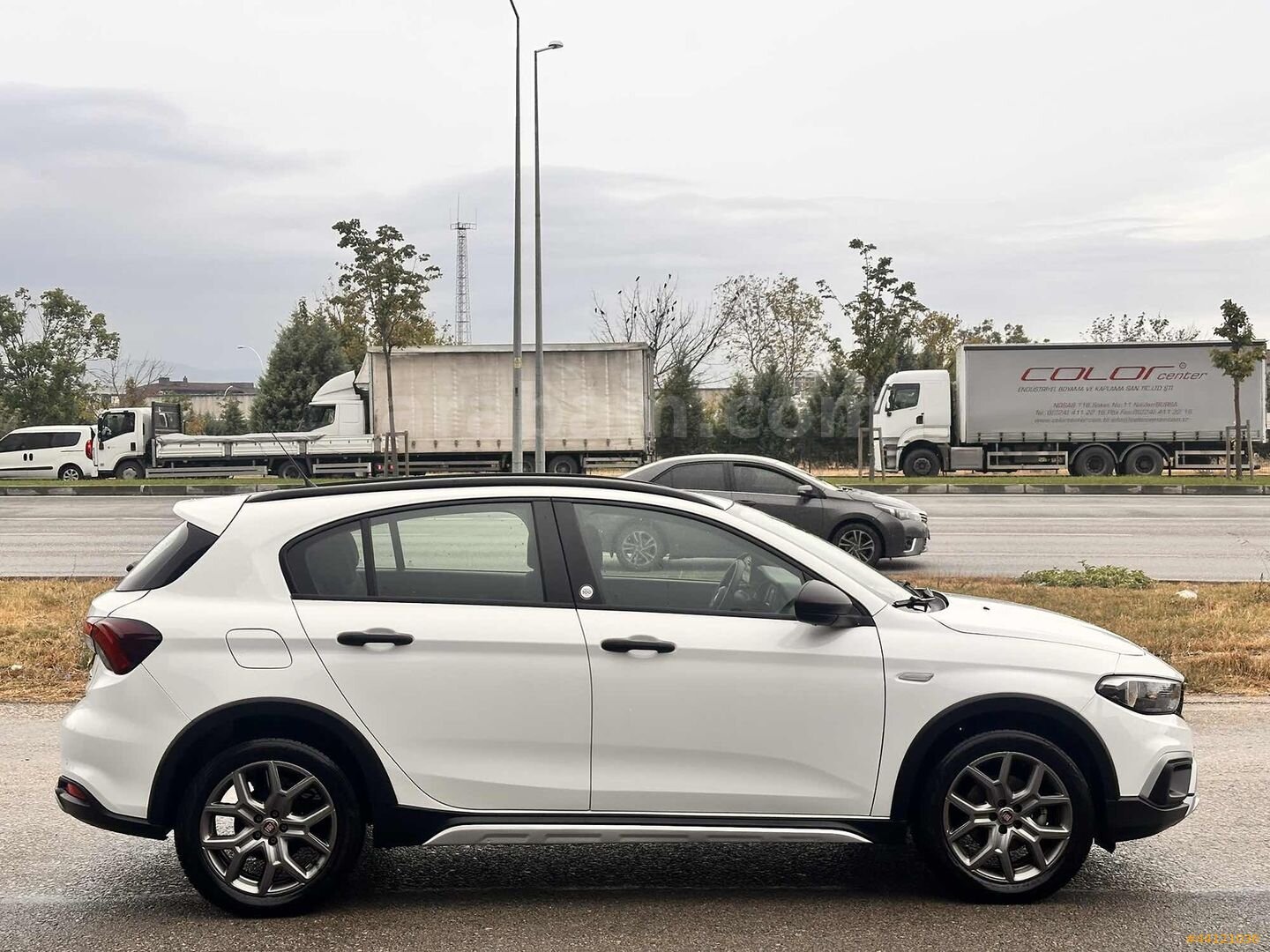 2023 FİAT EGEA CROSS 54.000 KM 0.99 KREDİ K.K 12 TAKSİT 4