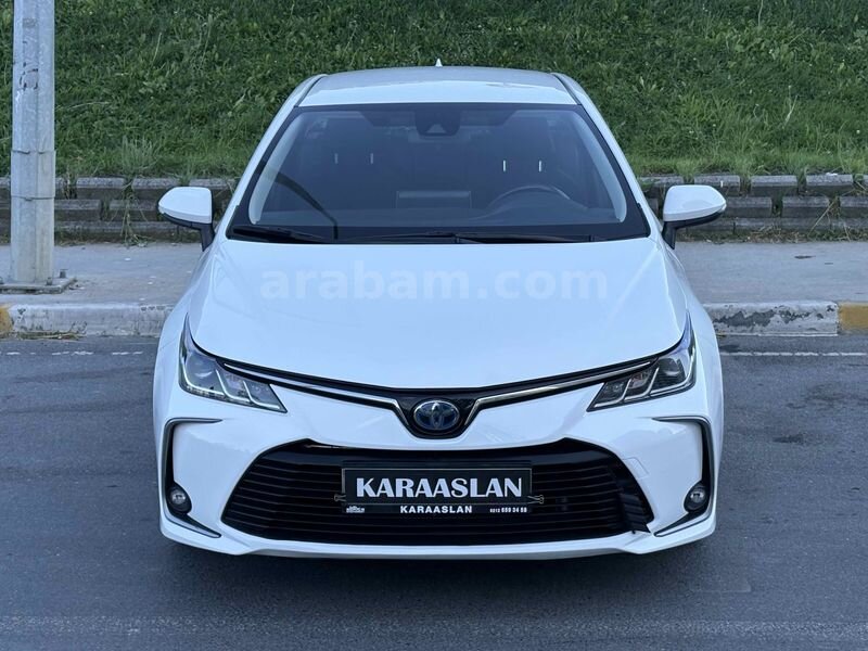 2022 COROLLA HİBRİT DEĞİŞENSİZ 70 BİN KM'DE-YETKİLİ SERVİS BAKIM