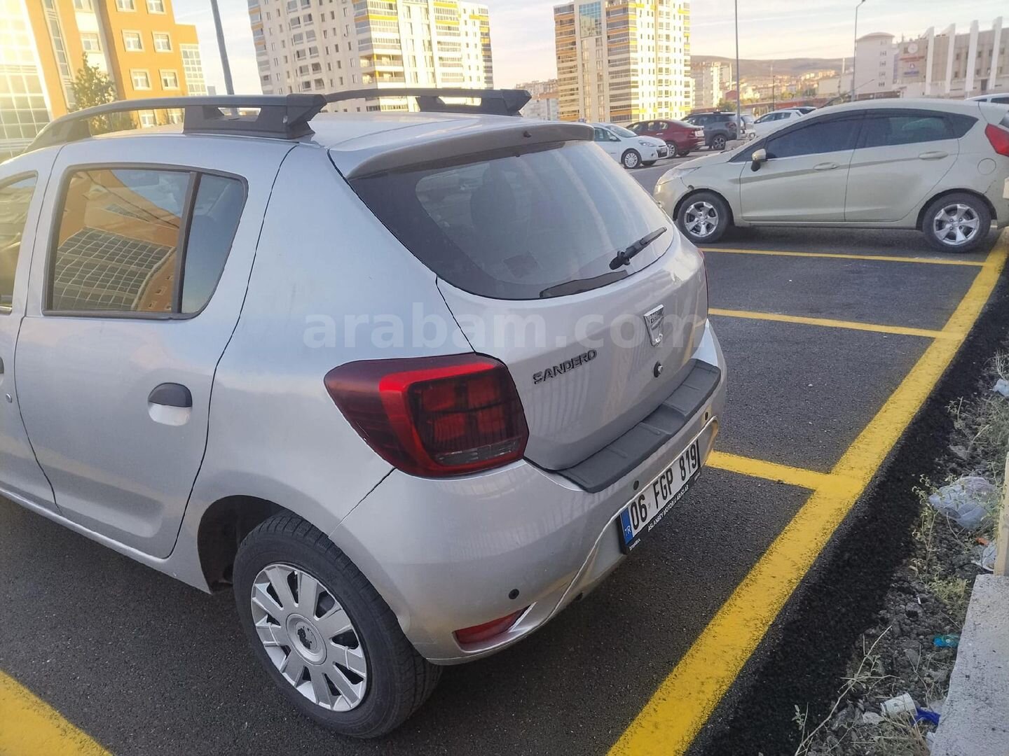 Sahibinden Dacia Sandero 1.0 Ambiance 2017 Model 3