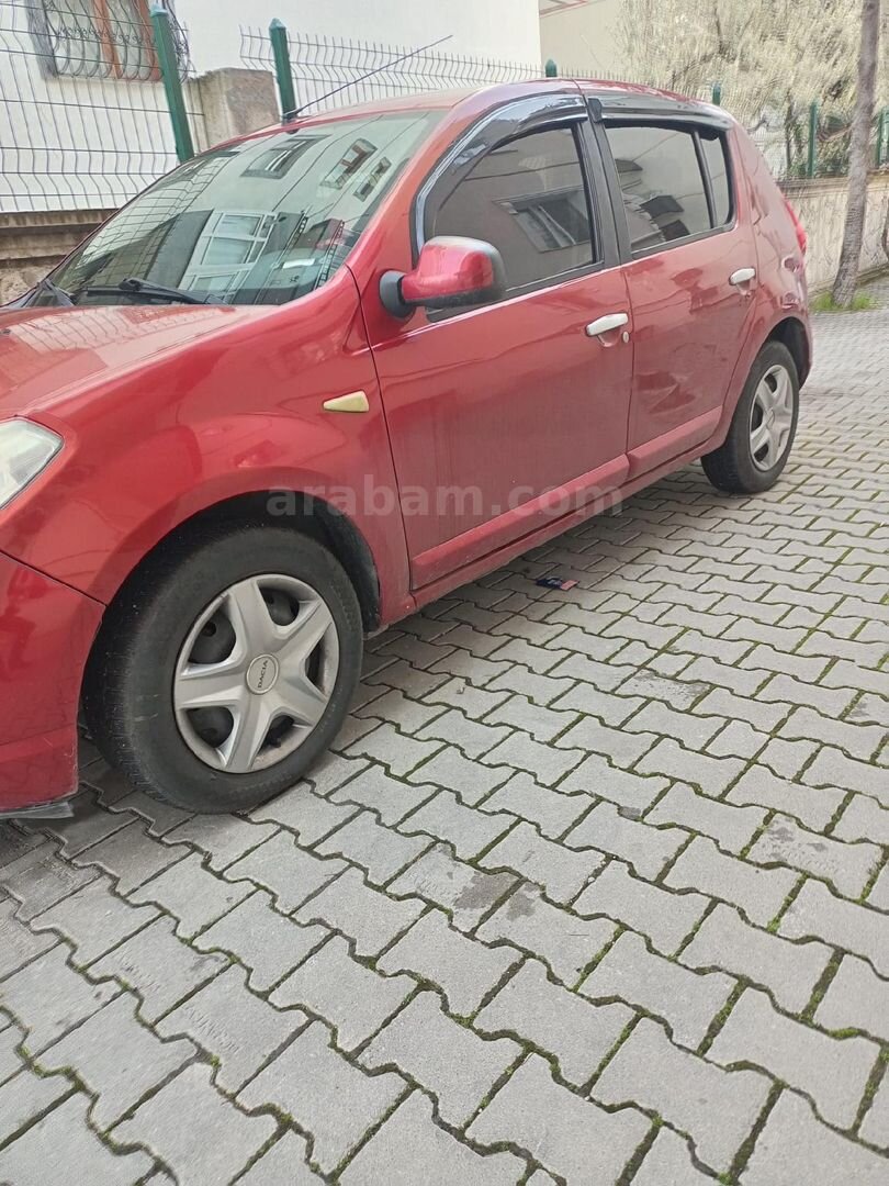 Sahibinden Dacia Sandero 1.4 Laureate 2010 Model 3