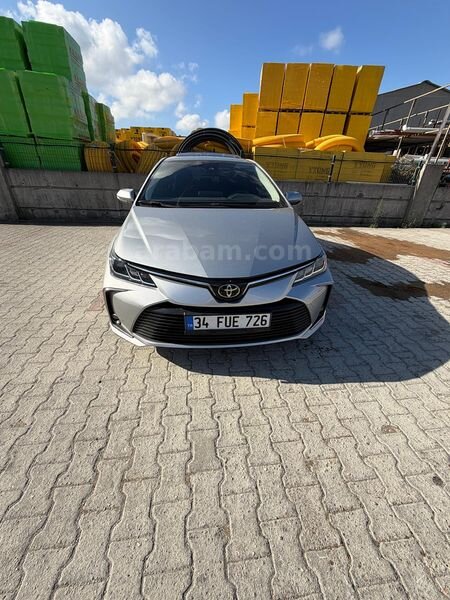 Değişensizz ACİLL Sahibinden Toyota Corolla 1.5 Flame X-Pack 2022 Model Acil