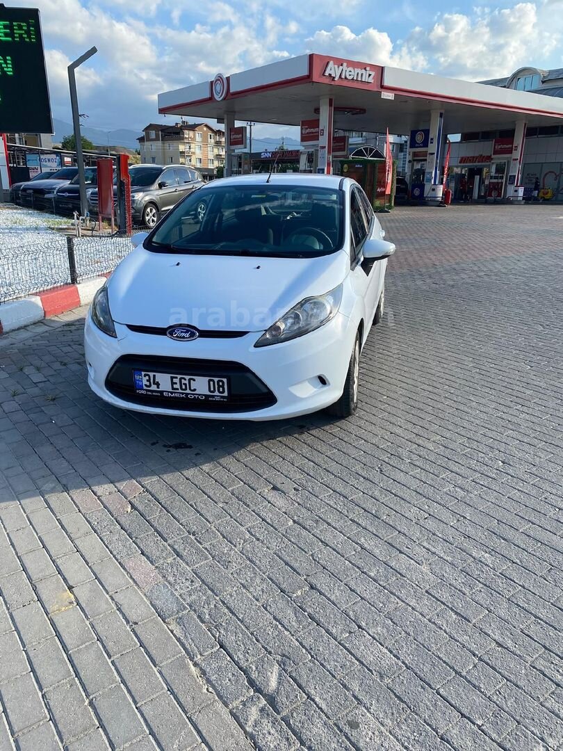 Sahibinden Ford Fiesta 1.4 TDCi Trend 2011 Model 3