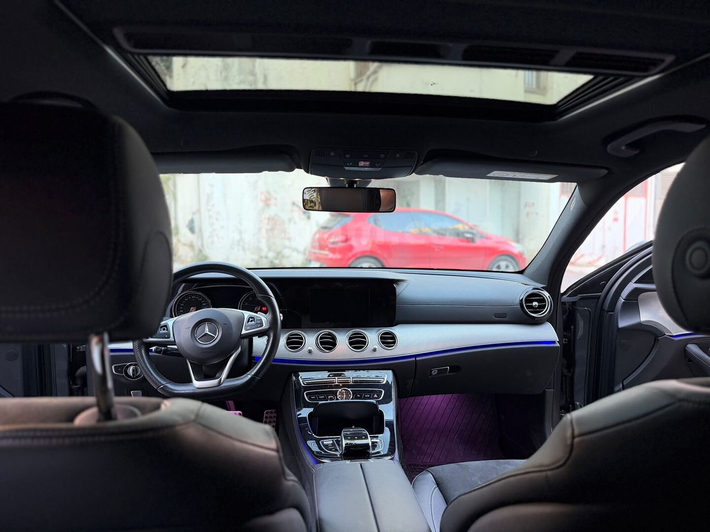 Sahibinden Mercedes - Benz E 180 AMG Premium 2017 Model Acil 1