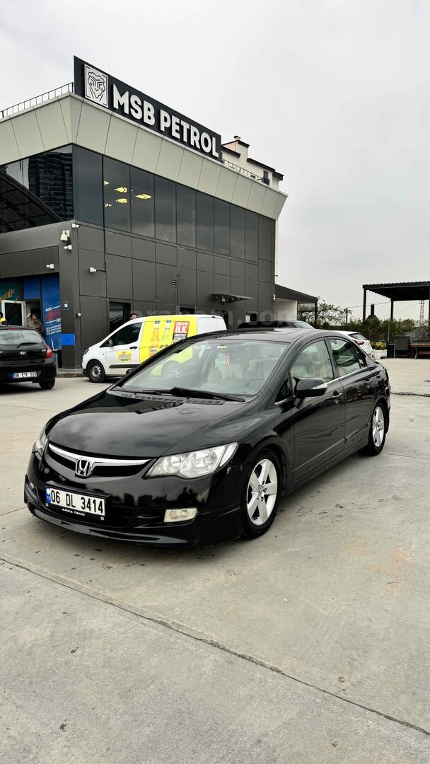 Sahibinden Honda Civic 1.6i VTEC Elegance 2007 Model 1