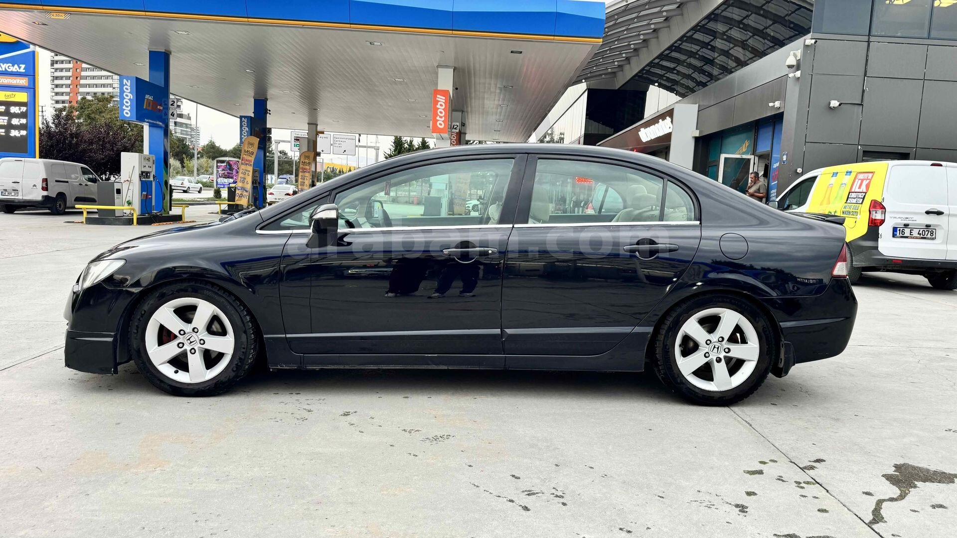 Sahibinden Honda Civic 1.6i VTEC Elegance 2007 Model 2