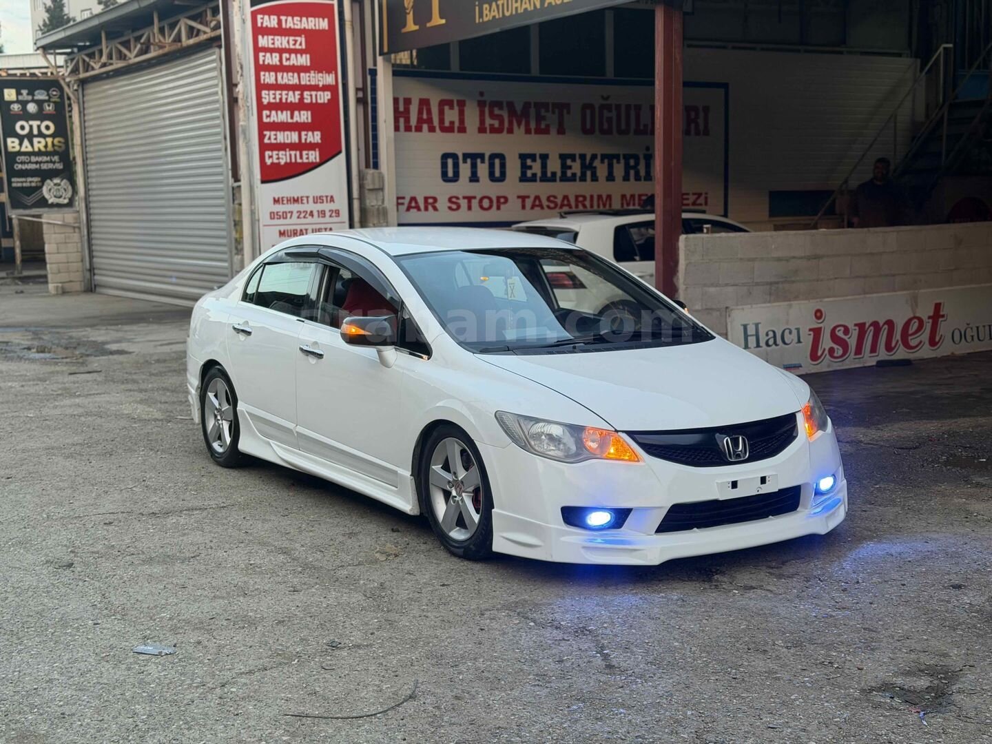 Sahibinden Honda Civic 1.6 Premium 2012 Model 247.000 km Beyaz 2