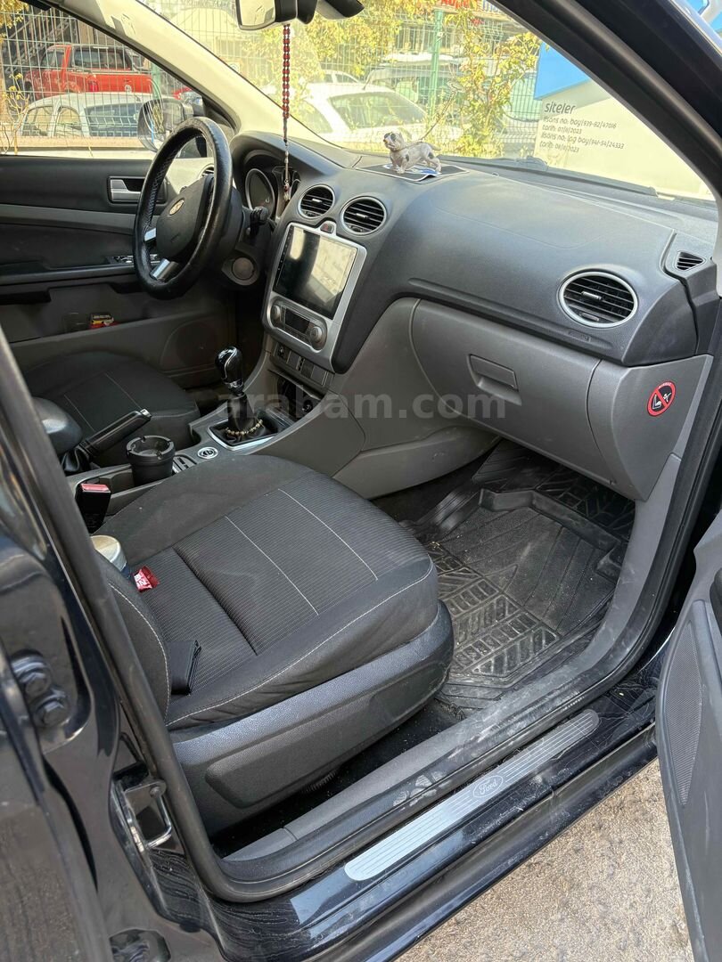 Sahibinden Ford Focus 1.6 Titanium 2011 Model 5