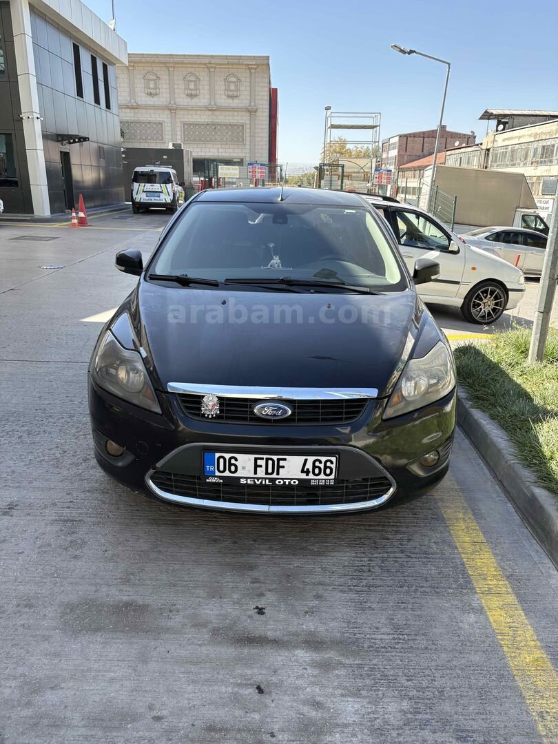 Sahibinden Ford Focus 1.6 Titanium 2011 Model 3