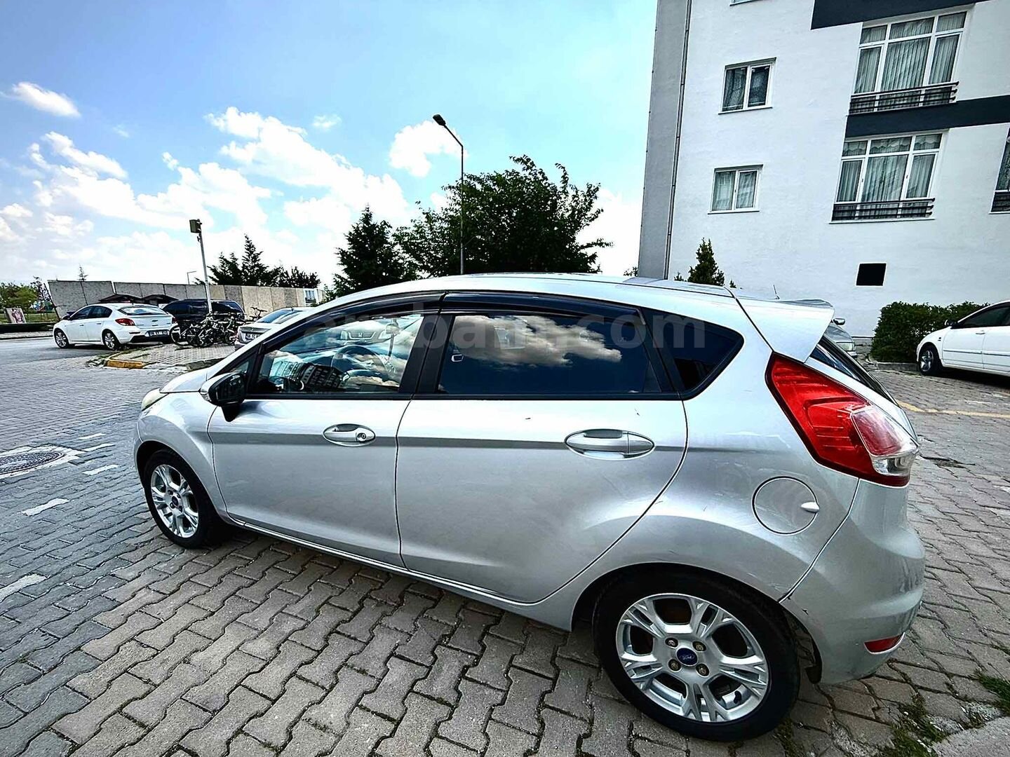Sahibinden Ford Fiesta 1.25 Trend X 2014 Model 3