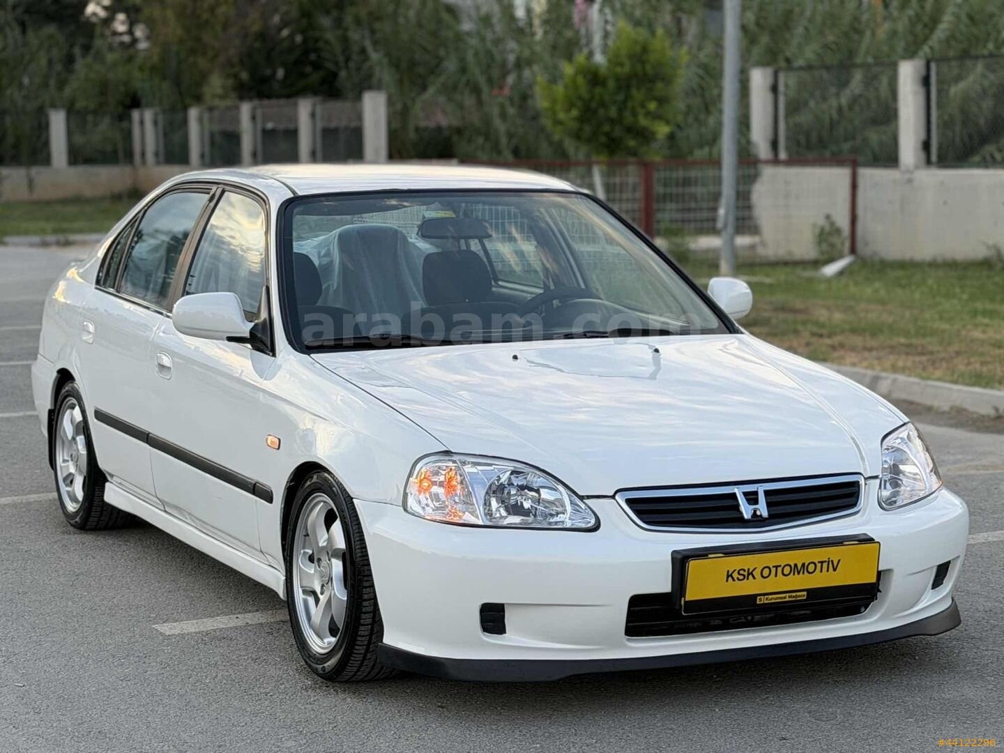MAKYAJLI OTOMATİK EXTRALI HONDA 4