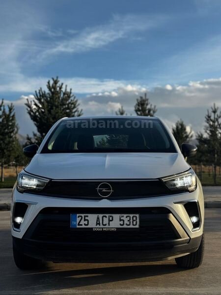 Sahibinden Opel Crossland 1.2 T Essential 2022 Model 92.000 km Beyaz