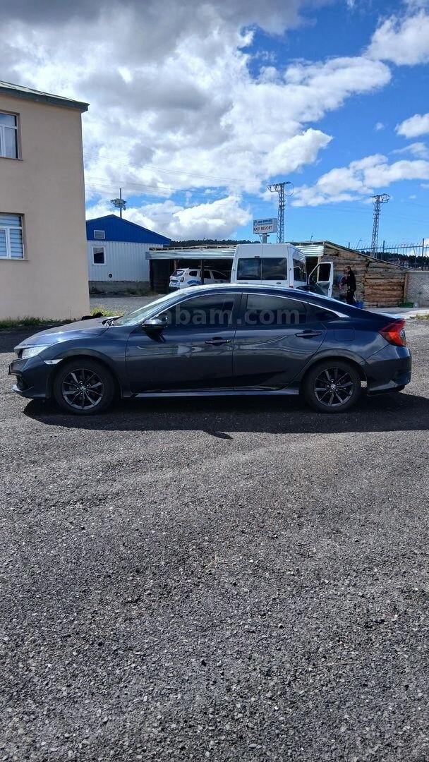 Sahibinden Honda Civic 1.6i VTEC Elegance 2021 Model İstanbul 84.000 km Mavi 7