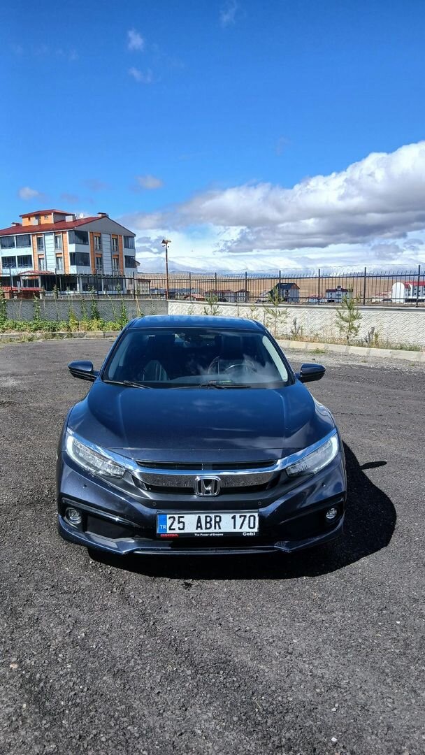 Sahibinden Honda Civic 1.6i VTEC Elegance 2021 Model İstanbul 84.000 km Mavi 2