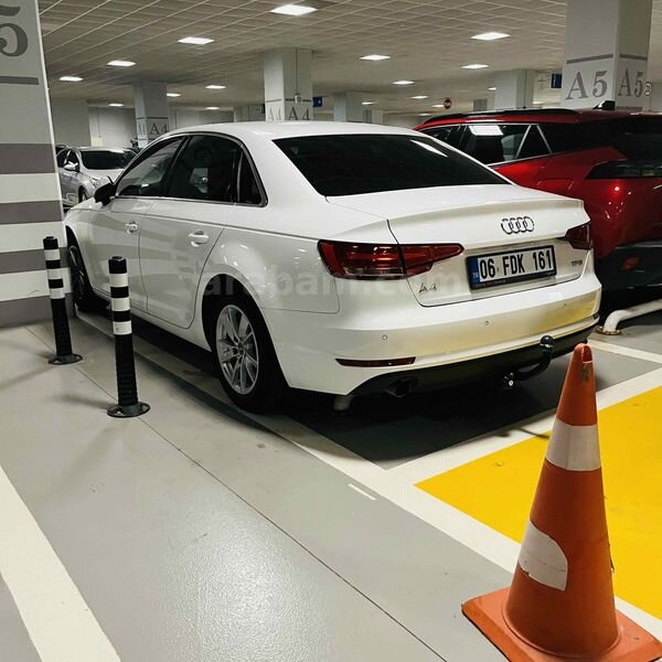 Sahibinden Audi A4 Sedan 1.4 TFSI 2016 Model Yozgat 130.000 km Beyaz 7