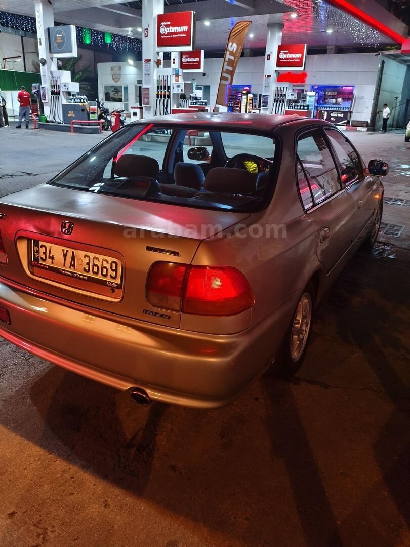 Sahibinden Honda Civic 1.6 i ES 2000 Model 4