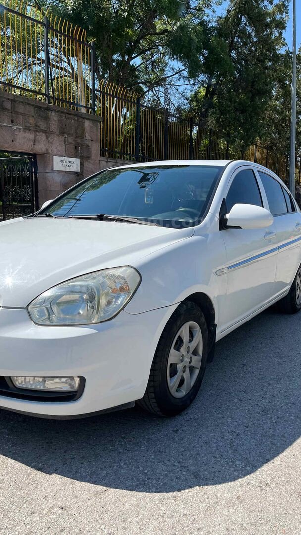 Sahibinden Hyundai Accent Era 1.6 Select 2010 Model 1