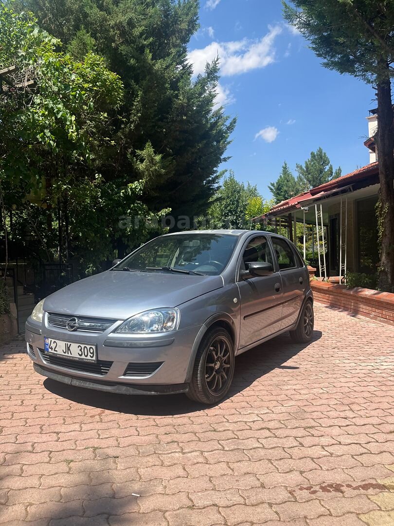 Temiz Bakımlı Opel Corsa 1