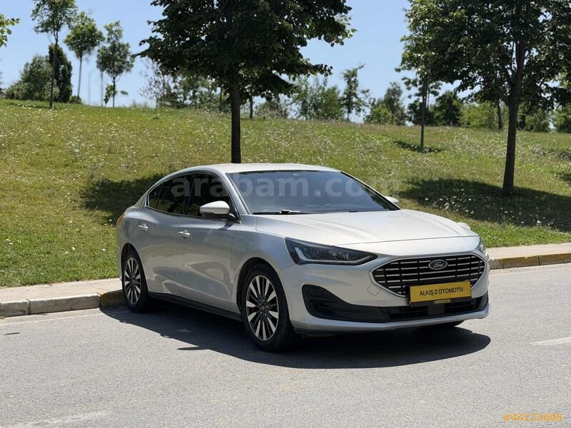 %50 PEŞİNAT İLE 2023 MODEL 93.000 KM'DE FOCUS FUZUL BİREVİM VS