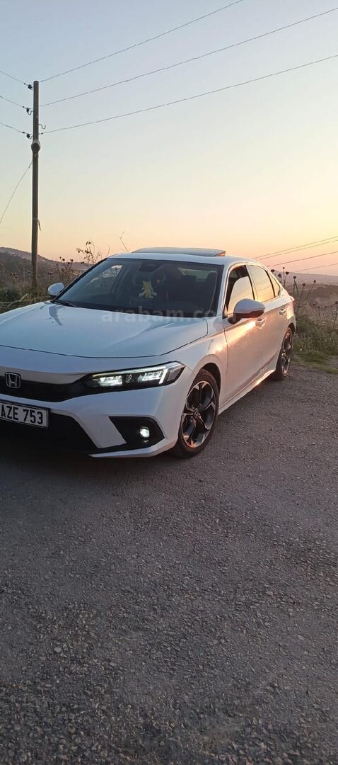 Sahibinden Honda Civic 1.5 i-VTEC Executive Plus 2023 Model 3