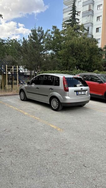 SAHİBİNDEN ORJİNAL HATASIZ 2004 FORD FİESTA 1.4 TDCİ 167’KM