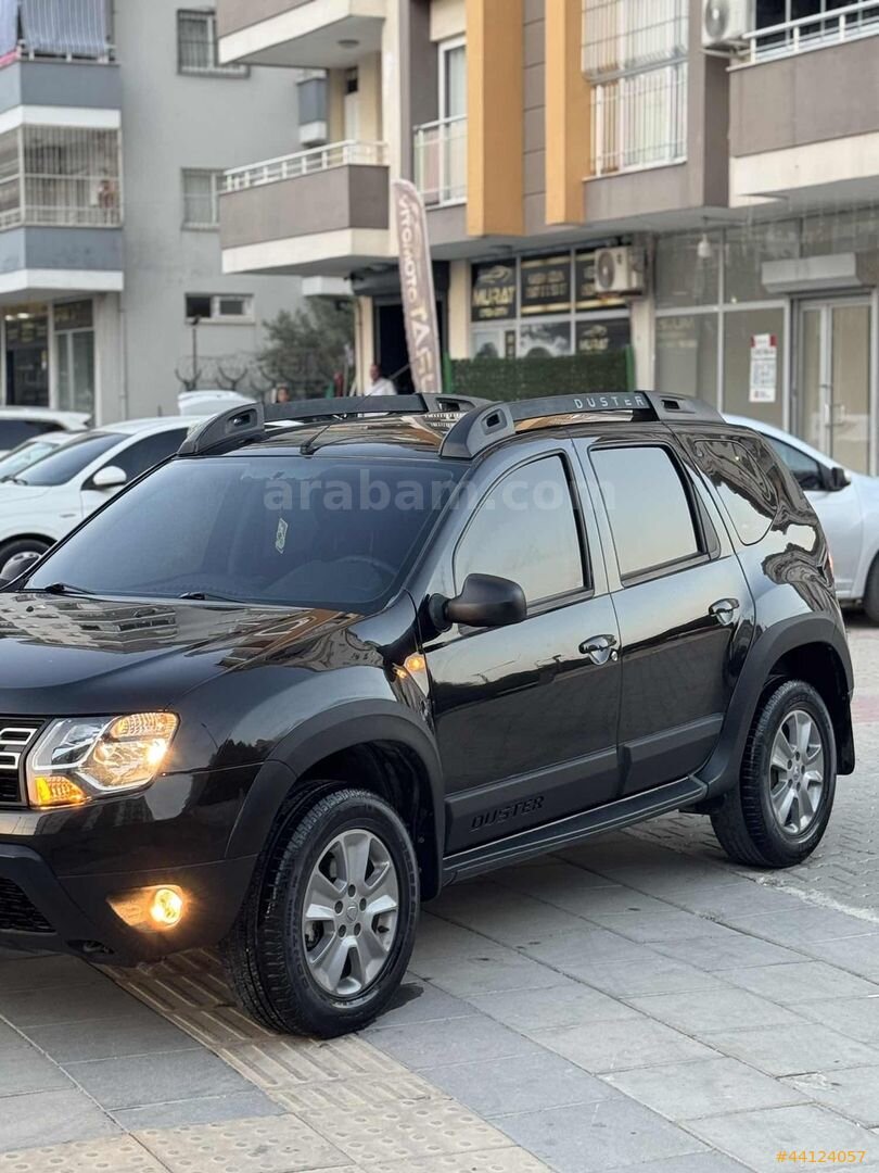 İlk el boya değişen hasar kaydı yok lauret 63 bin kmde cam gibi 5