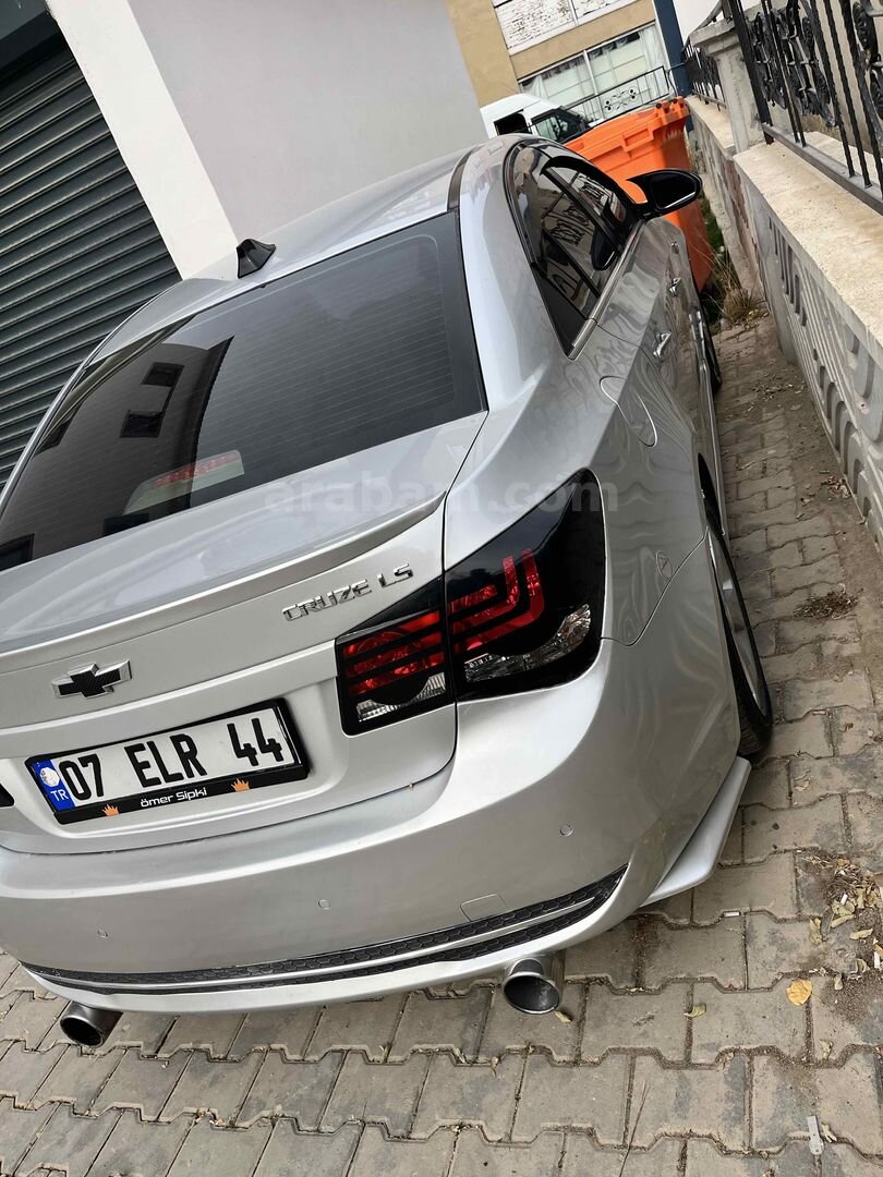 Chevrolet cruze 4
