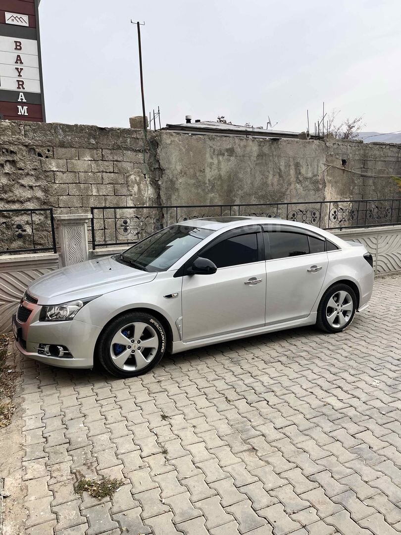 Chevrolet cruze 7