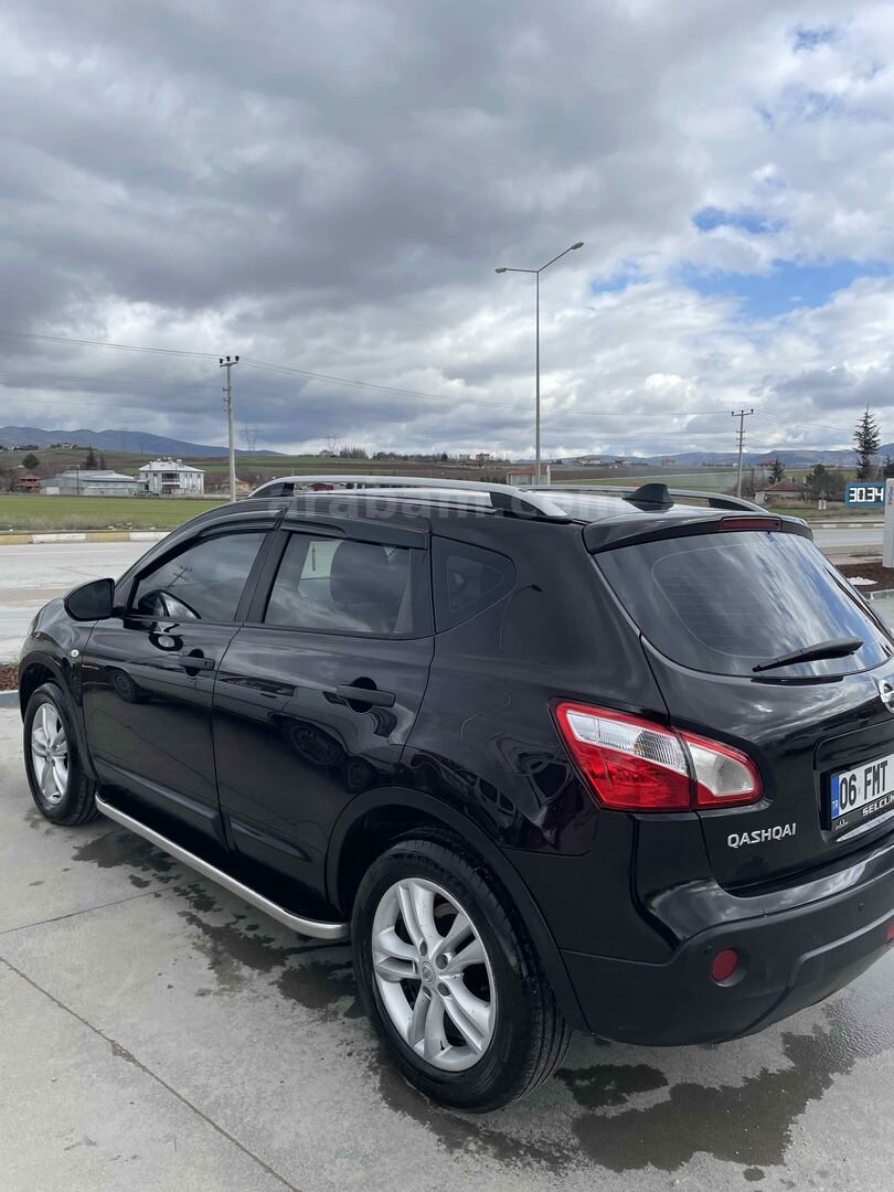 Nissan Qashqai 1.6 Tekna 4