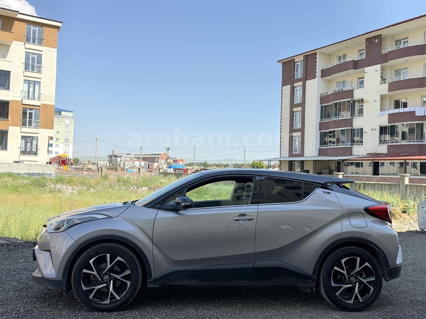 Sahibinden Toyota C-HR 1.2 Turbo Dynamic 2016 Model 108.000 km Gri (Gümüş) 5