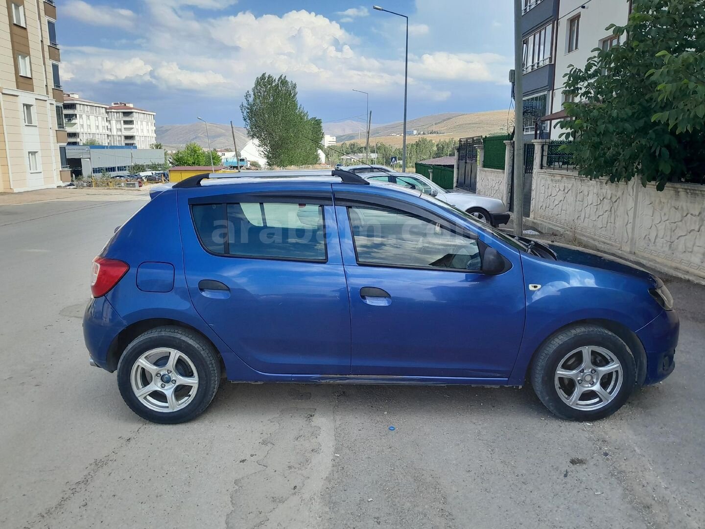Sahibinden Dacia Sandero 1.5 dCi Ambiance 2012 Model 2
