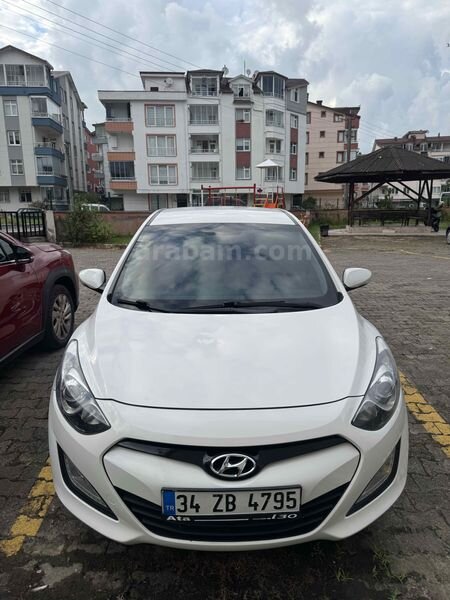 Sahibinden Hyundai i30 1.6 GDI Style 2013 Model 129.000 km Beyaz