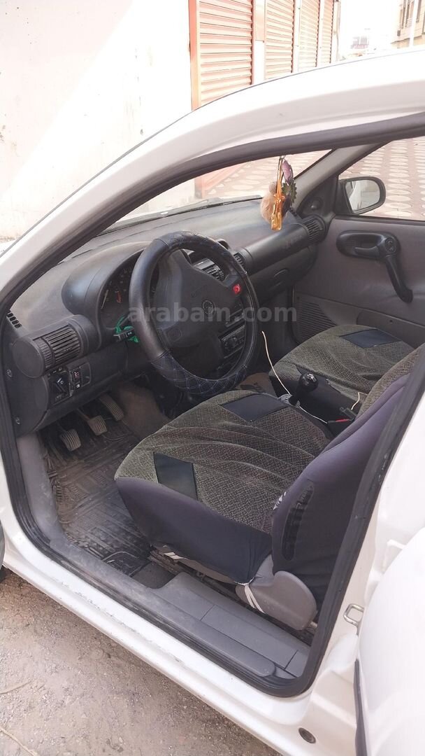 Sahibinden Opel Corsa 1.4 CD 1999 Model 2