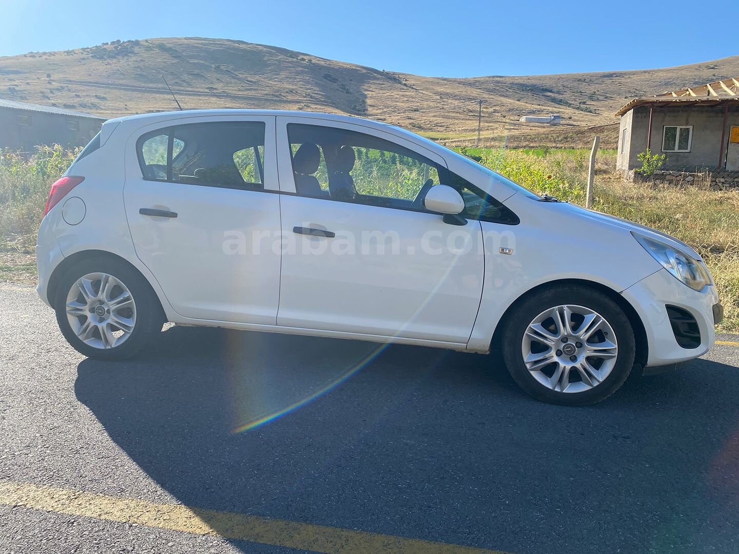 Öğretmenden Tramersiz. Boyasız . Değişensiz Tertemiz Corsa 5