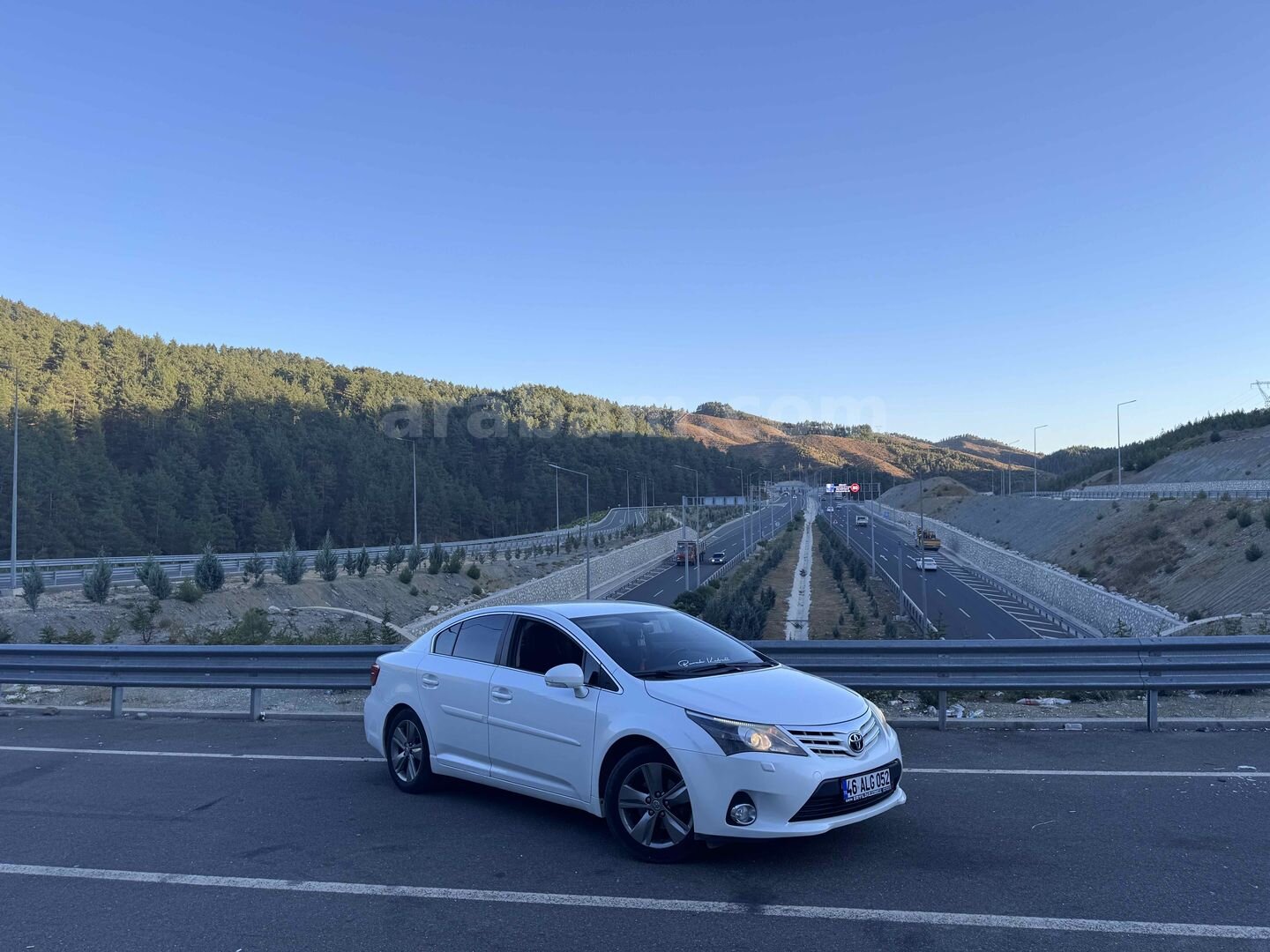 Sahibinden Toyota Avensis 1.6 Advance 2015 Model 220.000 km Beyaz 7