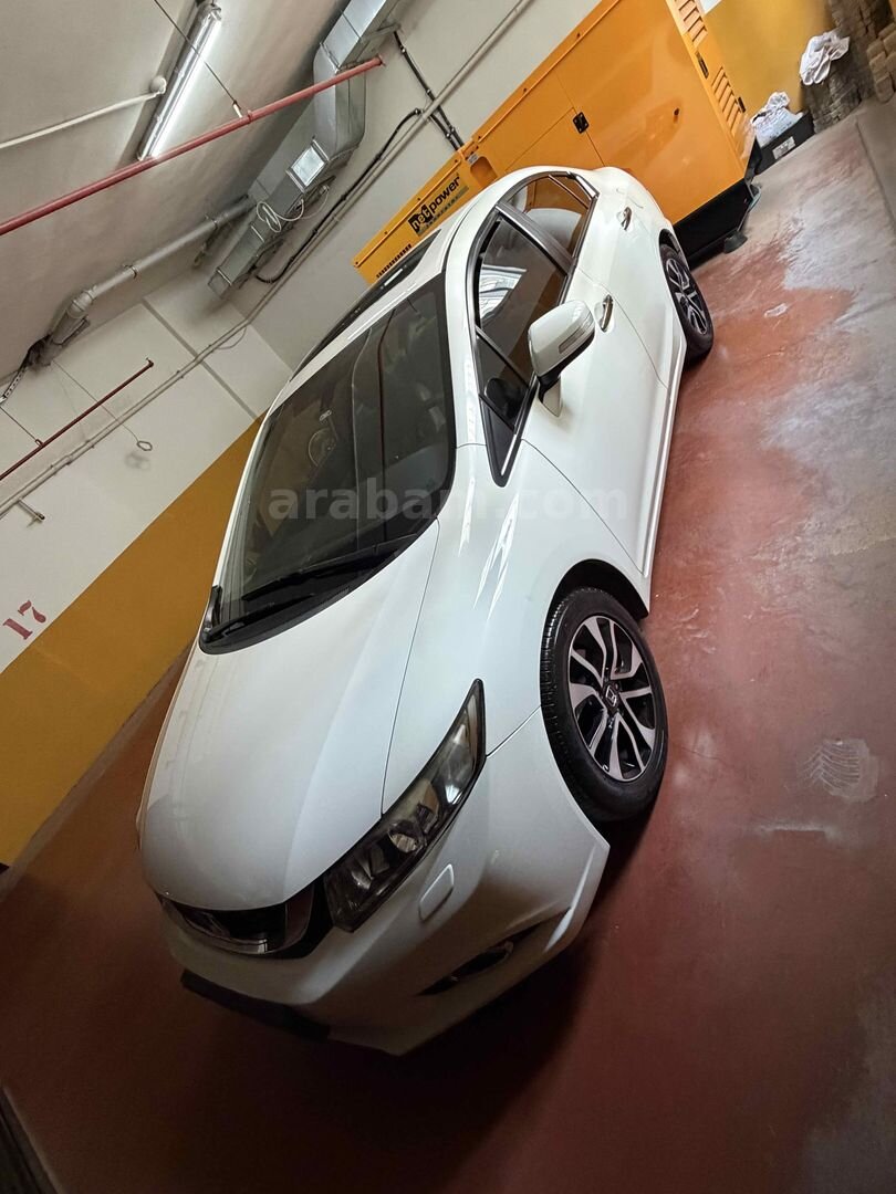 Sahibinden Honda Civic 1.6i VTEC Eco Executive 2014 Model 1