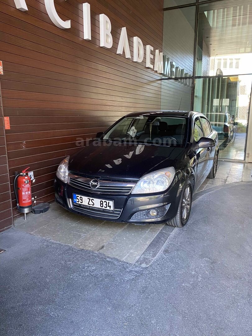 Sahibinden Opel Astra 1.3 CDTI Enjoy 111.Yıl 2012 Model 255.000 km Siyah 1