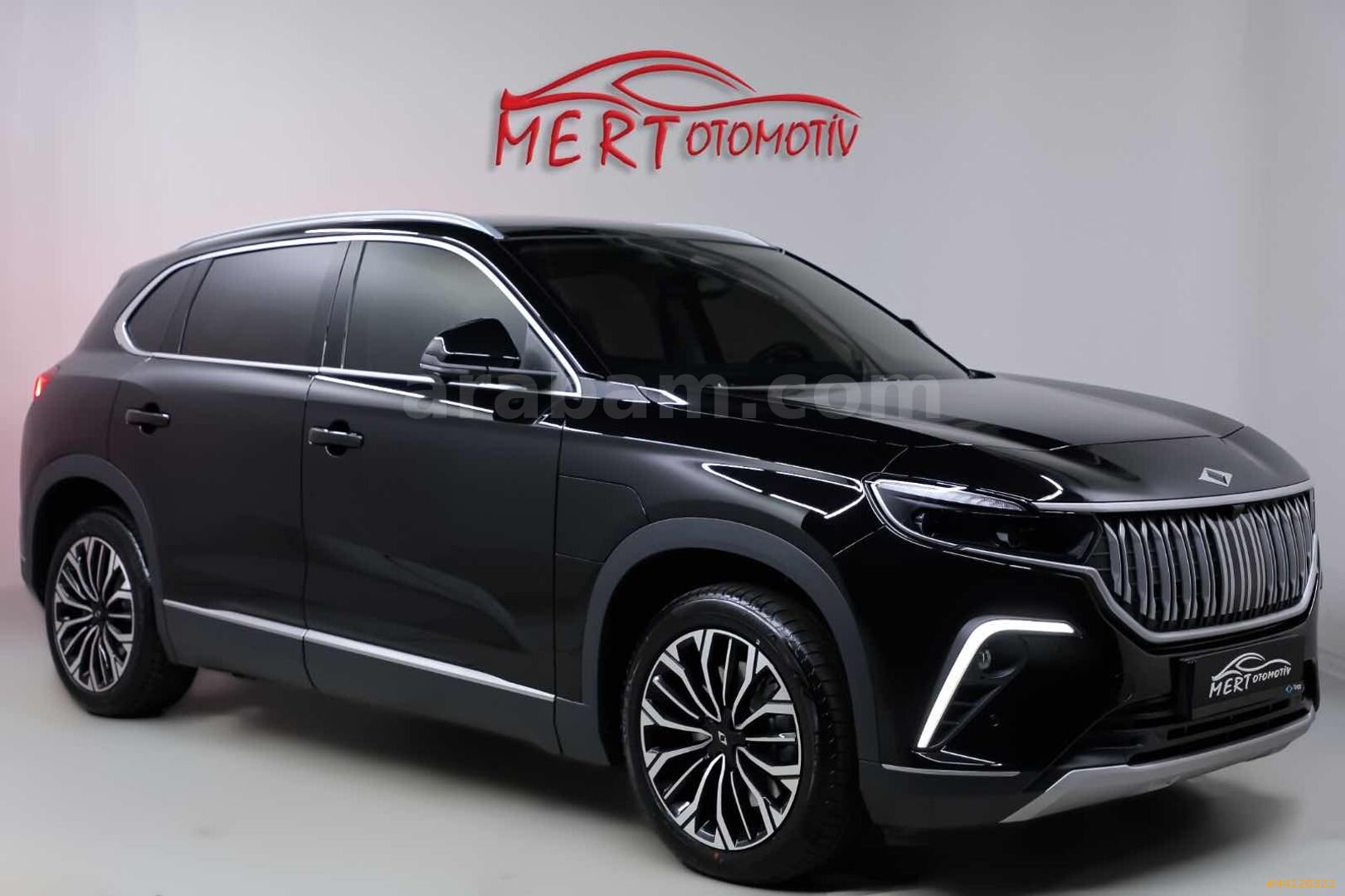 26'TOGG/T10X/SİYAH-İÇBEJDERİ/CMTVN/E.BAGJ/4KLTKISTM/HYLT/360CMR/ 3