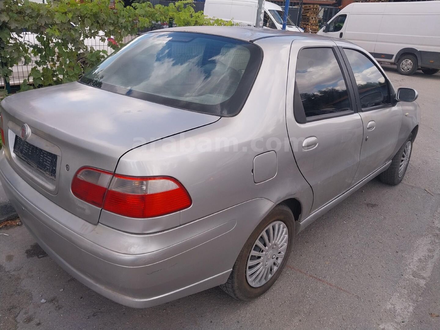 Galeriden Fiat Albea 1.2 Dynamic 2005 Model İstanbul 2