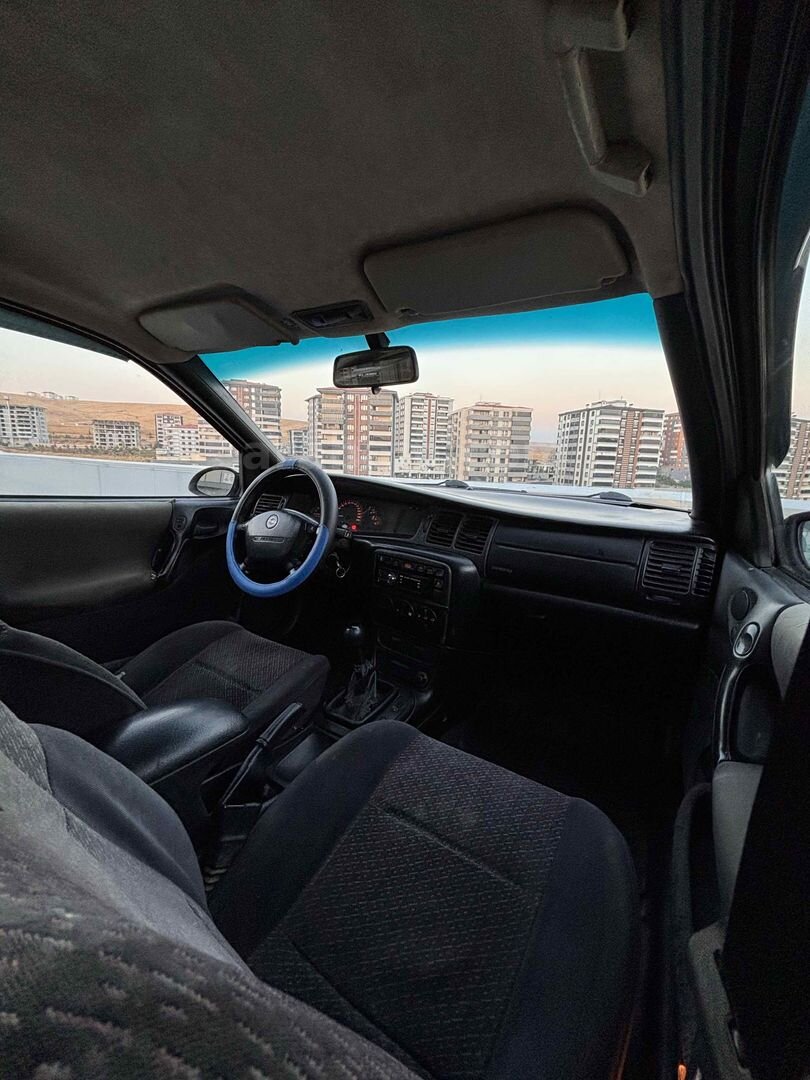 Galeriden Opel Vectra 2.0 CD 1997 Model Gaziantep 5