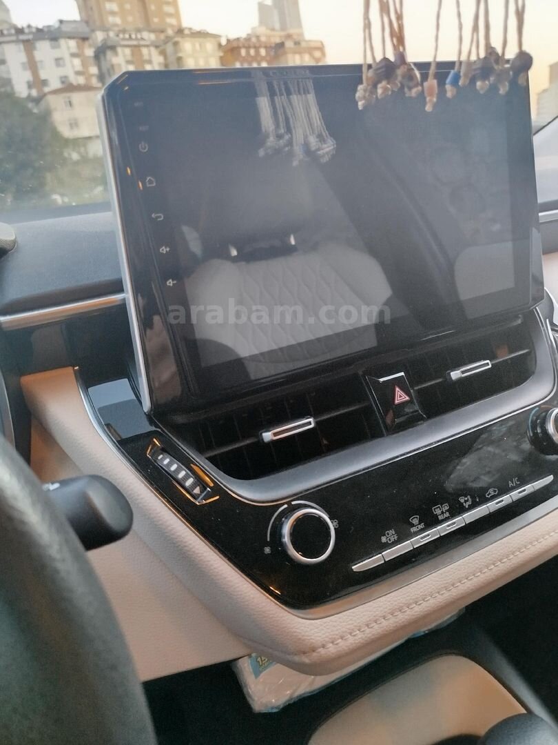 Sahibinden Toyota Corolla 1.5 Vision 2021 Model İstanbul 51000 km Beyaz 7