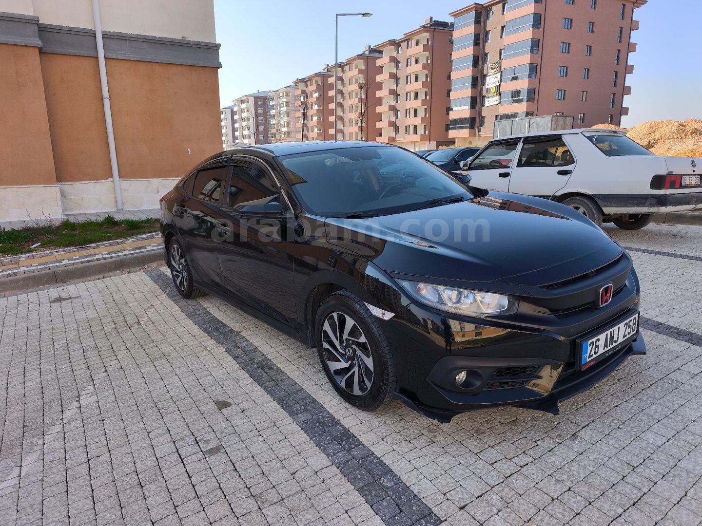DEGİSENSİZ SORUNSUZ SERVİS BAKIMLI 2